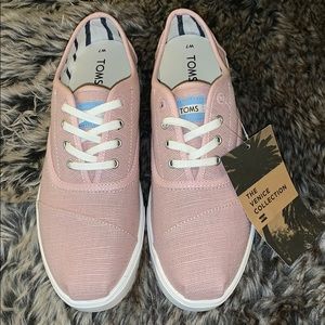 Women Cordones Toms Venice Collection